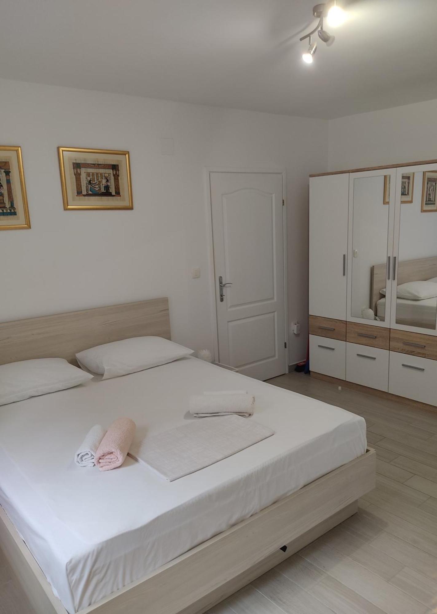 Apartman Mali Tare Korčula Esterno foto